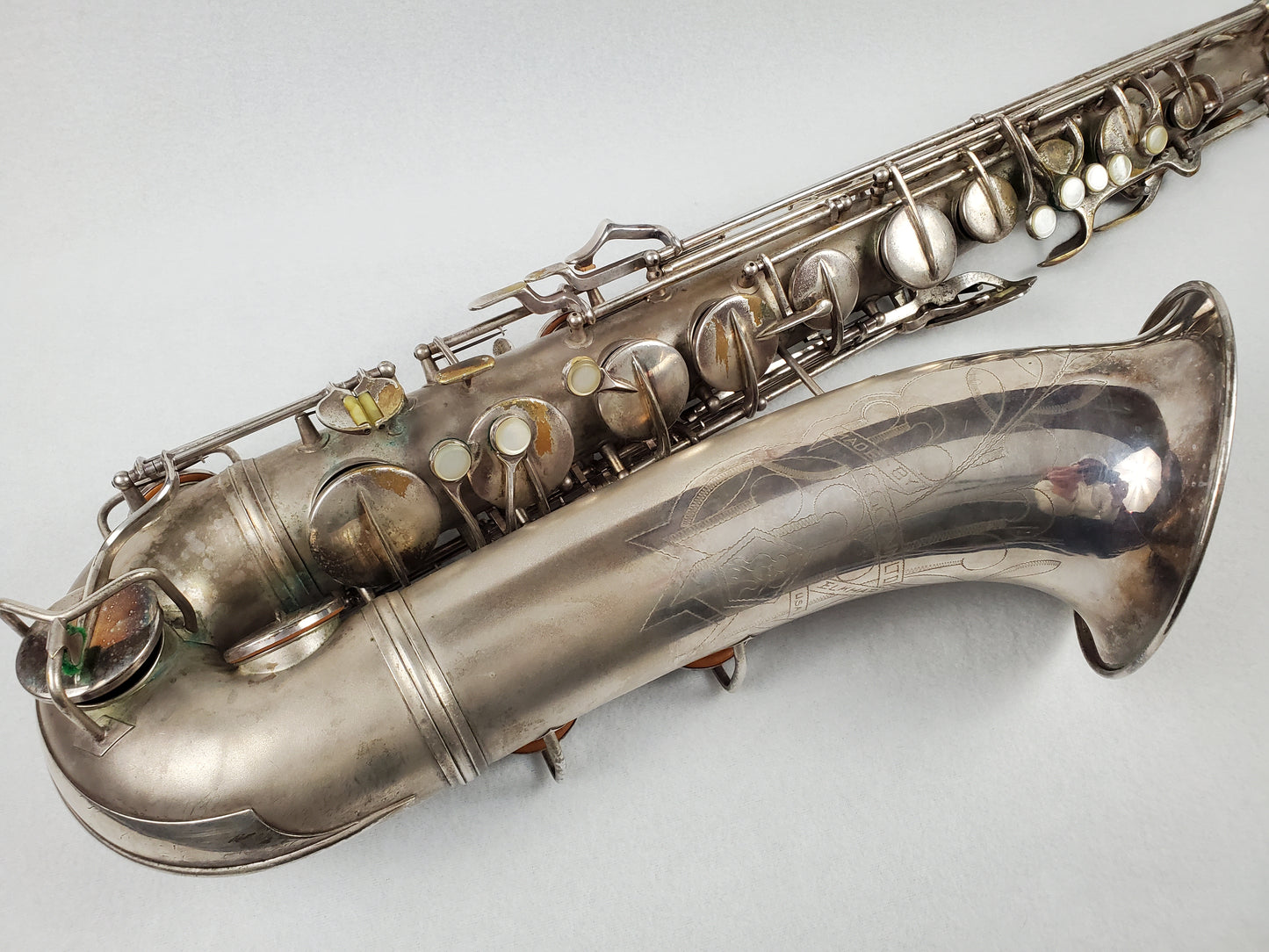 Conn 10M Tenor Saxophone 274xxx - Silver Plated w Gold Wash Bell