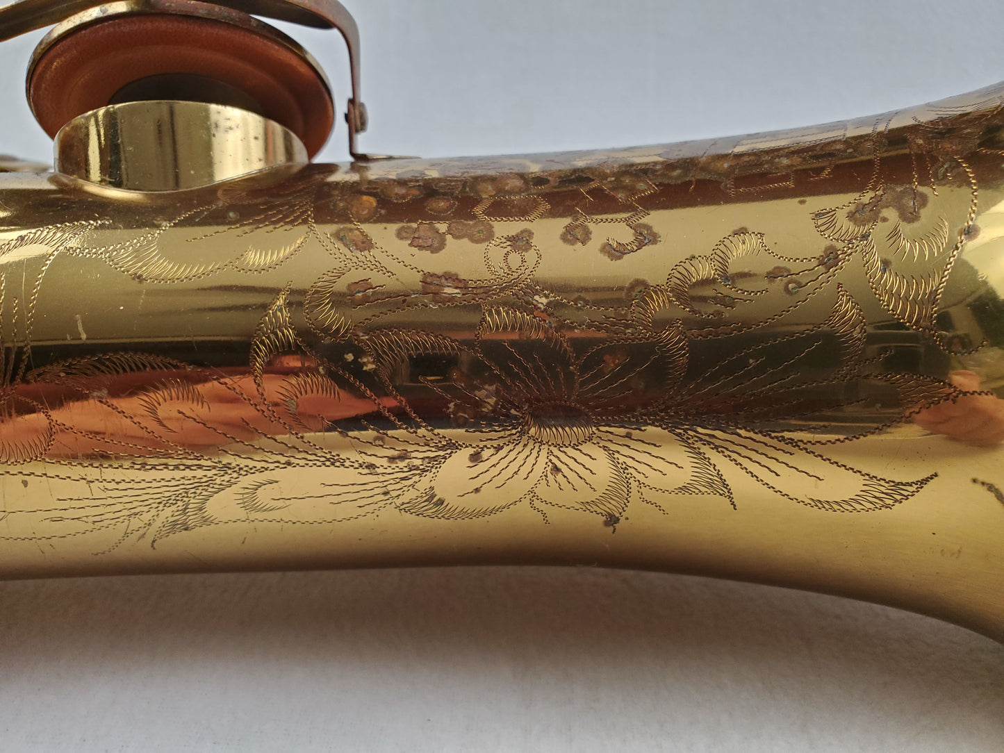 King Super 20 Tenor Saxophone 320xxx - Full Pearls