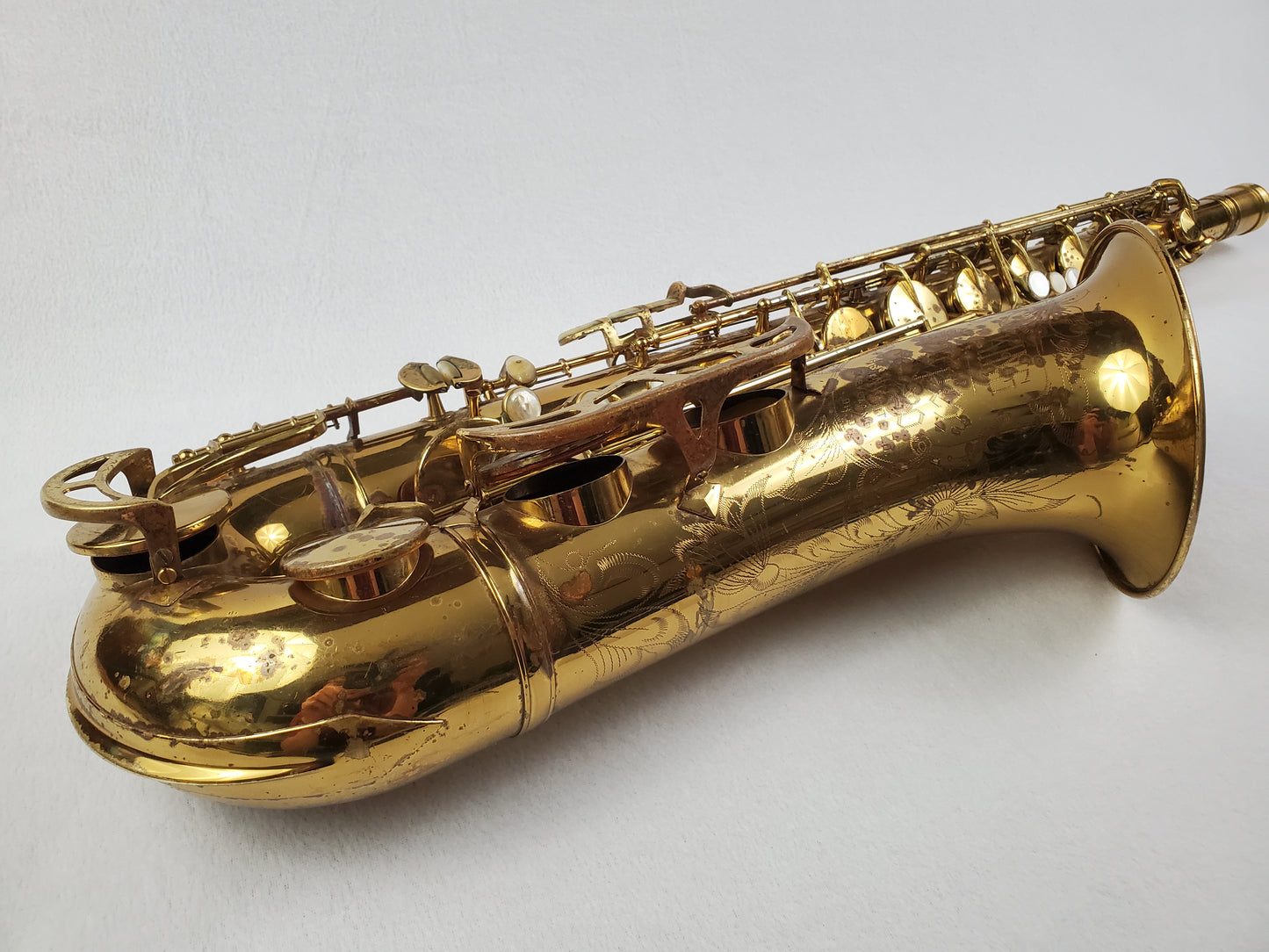 King Super 20 Tenor Saxophone 320xxx - Full Pearls