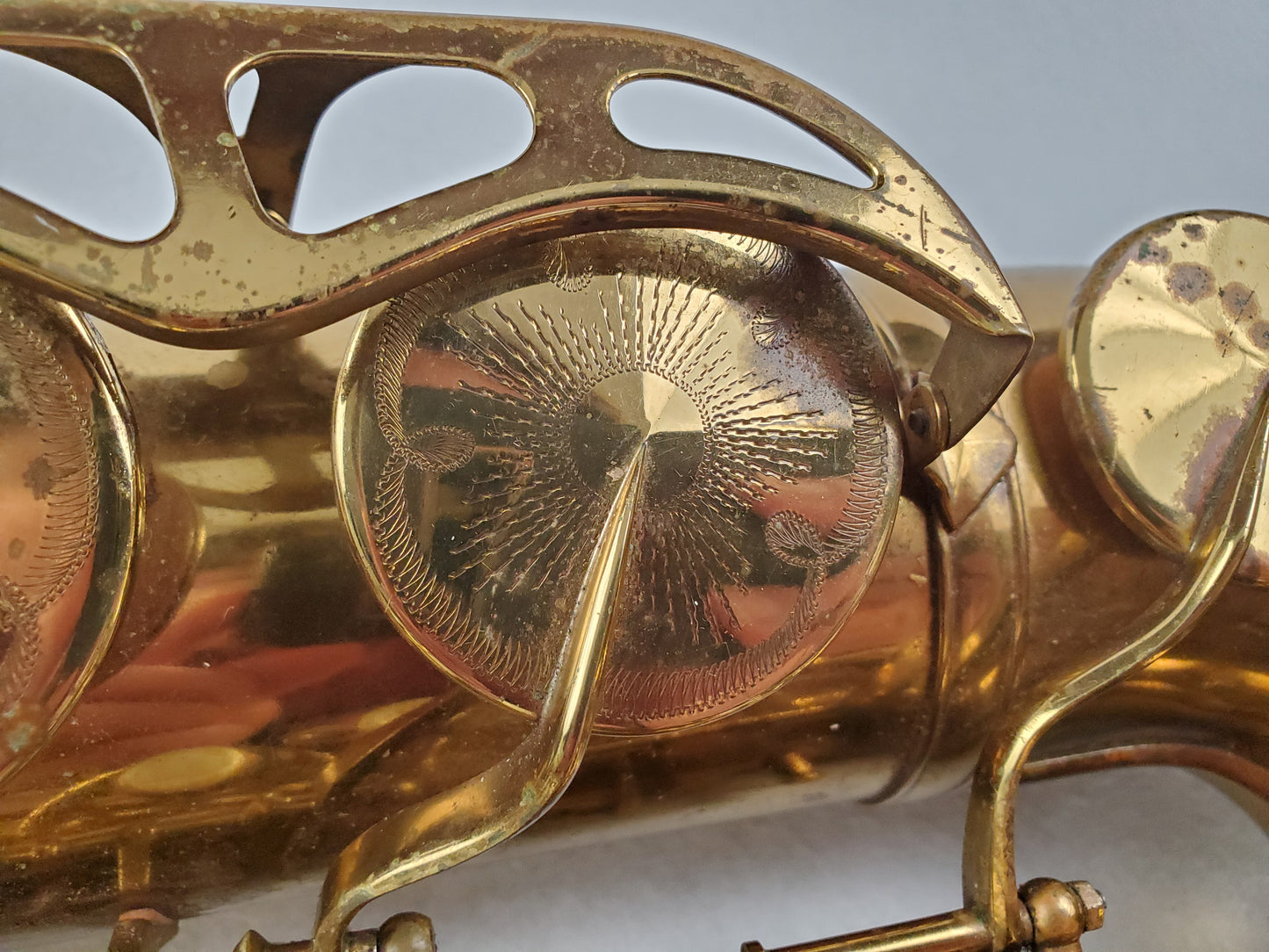 King Super 20 Tenor Saxophone 320xxx - Full Pearls