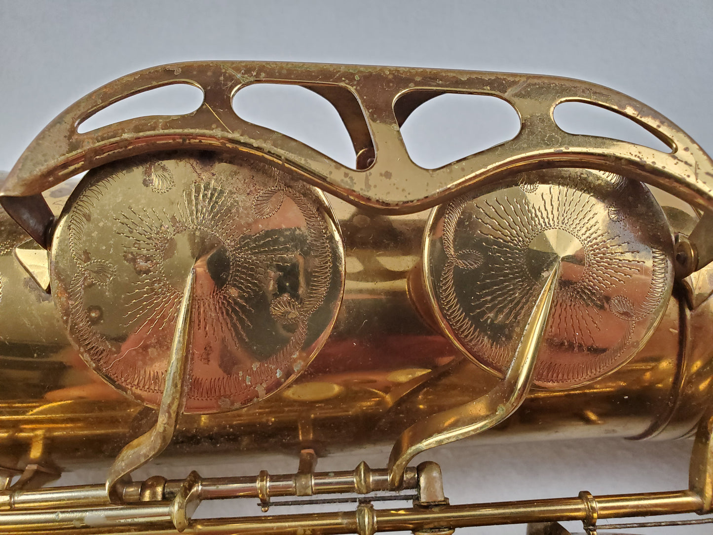 King Super 20 Tenor Saxophone 320xxx - Full Pearls