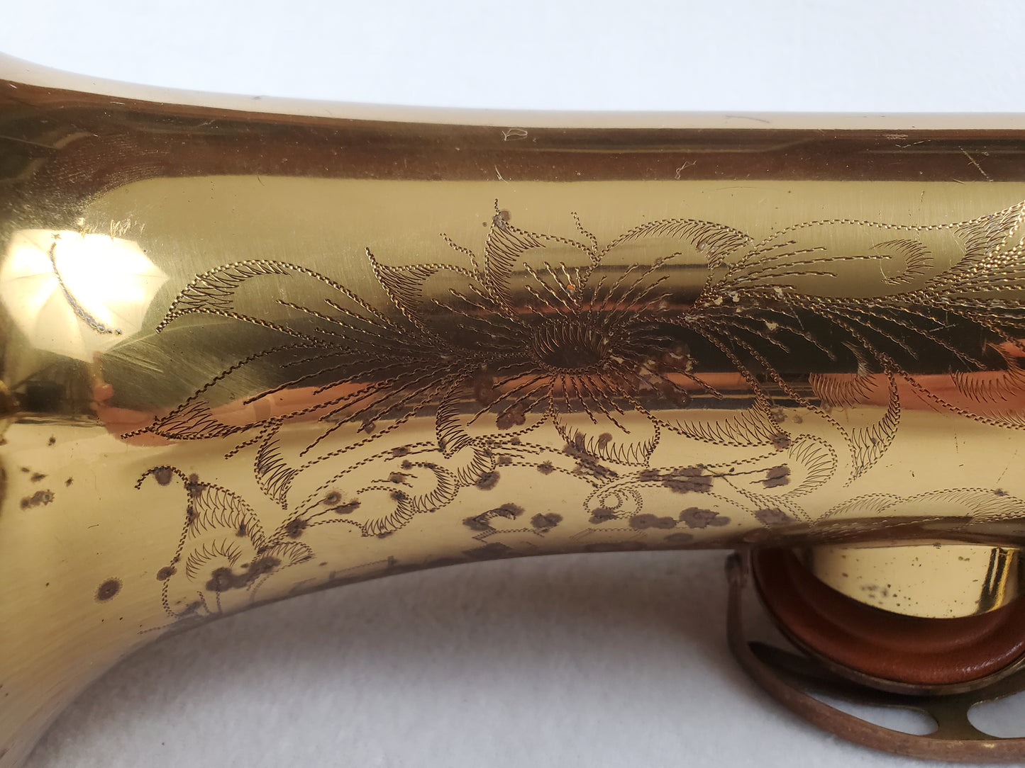 King Super 20 Tenor Saxophone 320xxx - Full Pearls