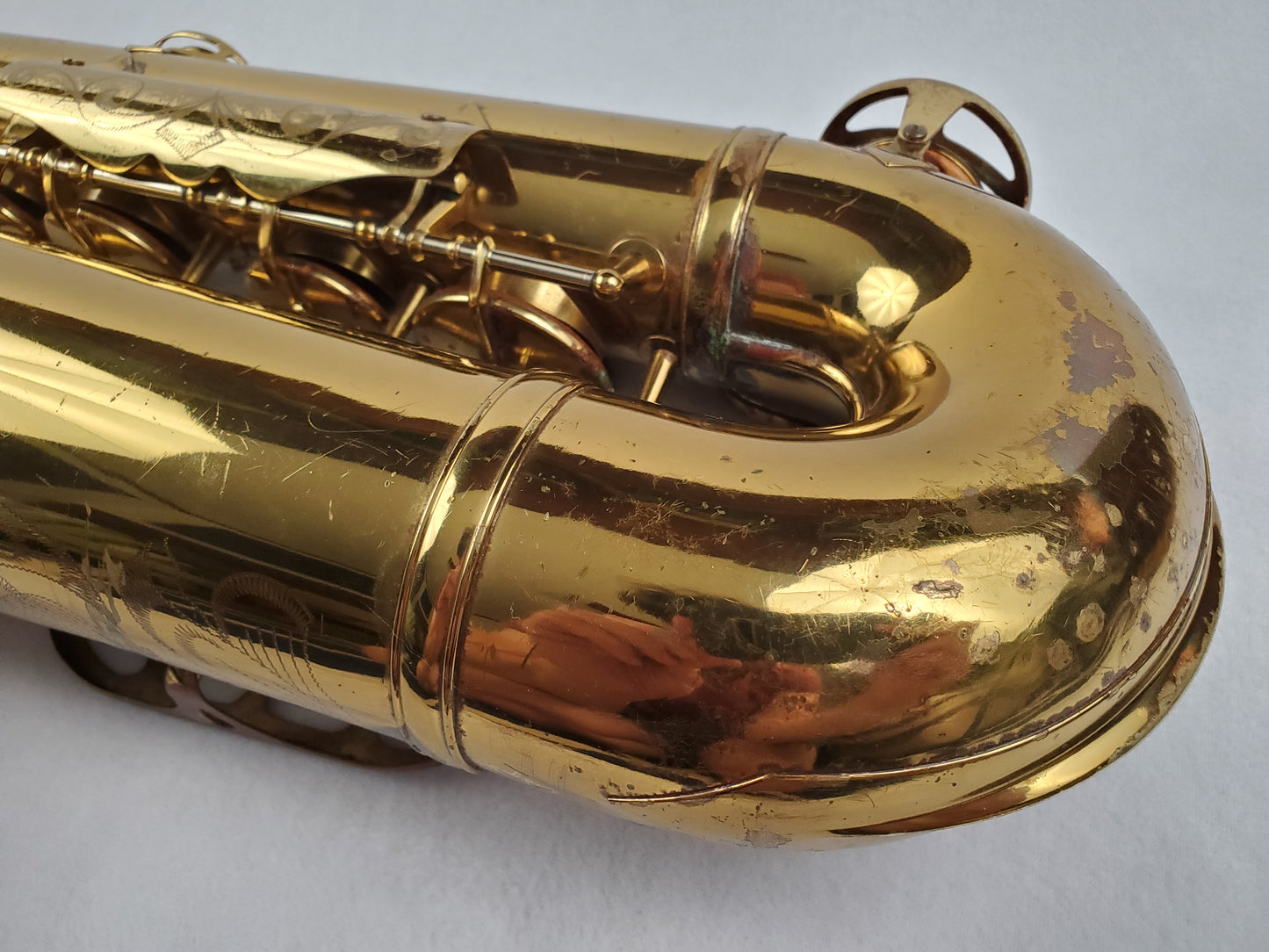 King Super 20 Tenor Saxophone 320xxx - Full Pearls