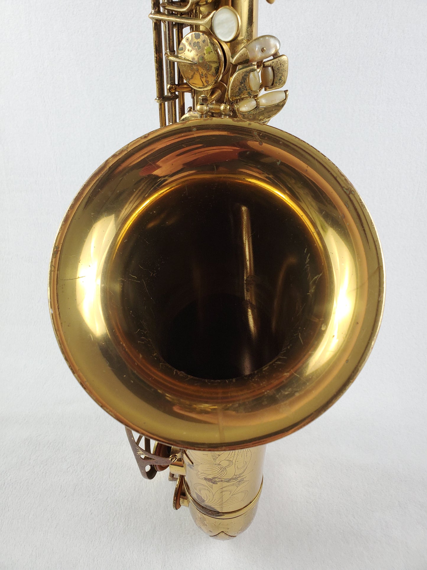 King Super 20 Tenor Saxophone 320xxx - Full Pearls