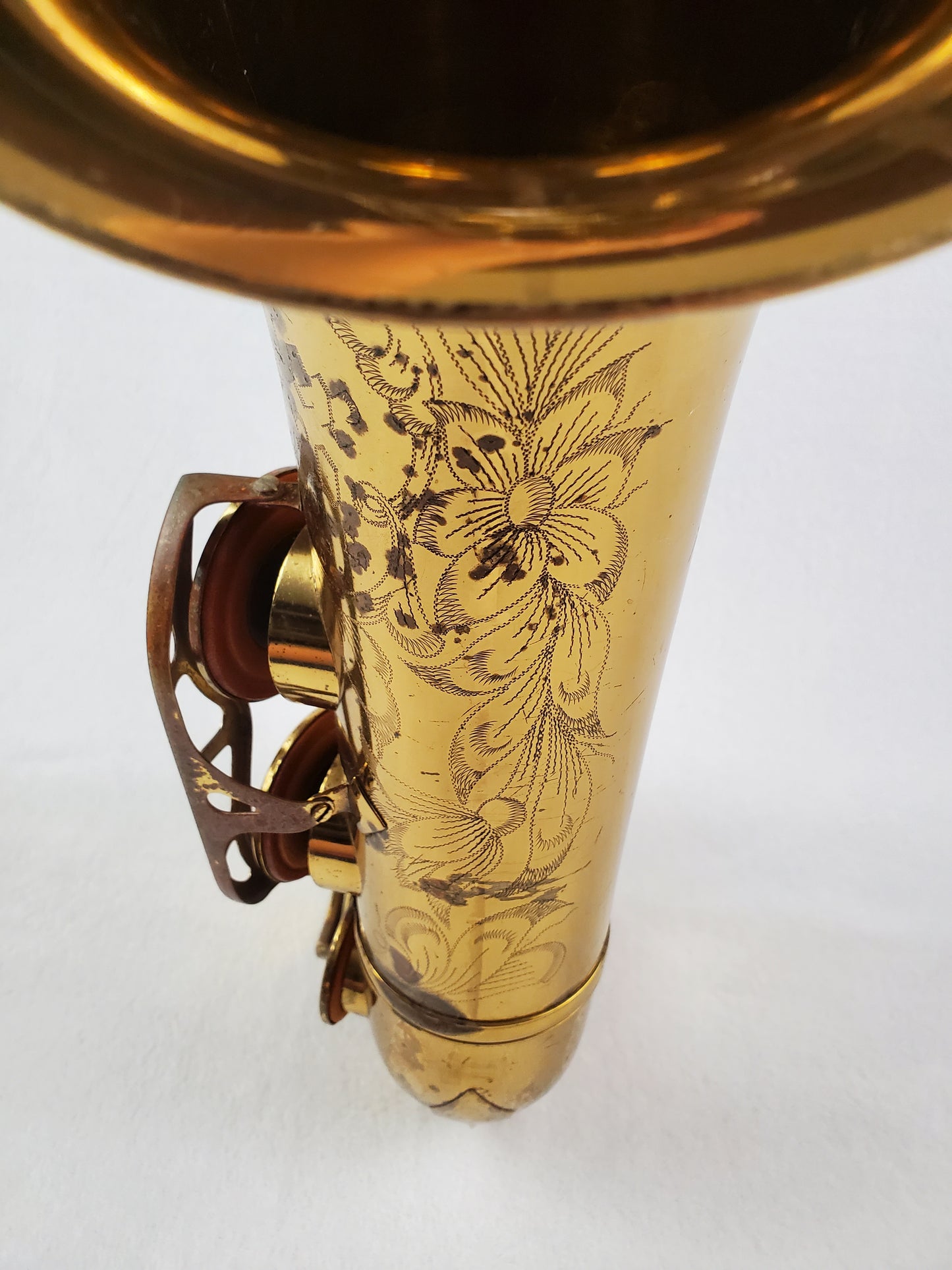 King Super 20 Tenor Saxophone 320xxx - Full Pearls
